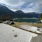 Trolltunga Vandrerhjem *