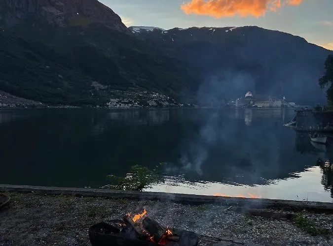 Trolltunga Vandrarhem