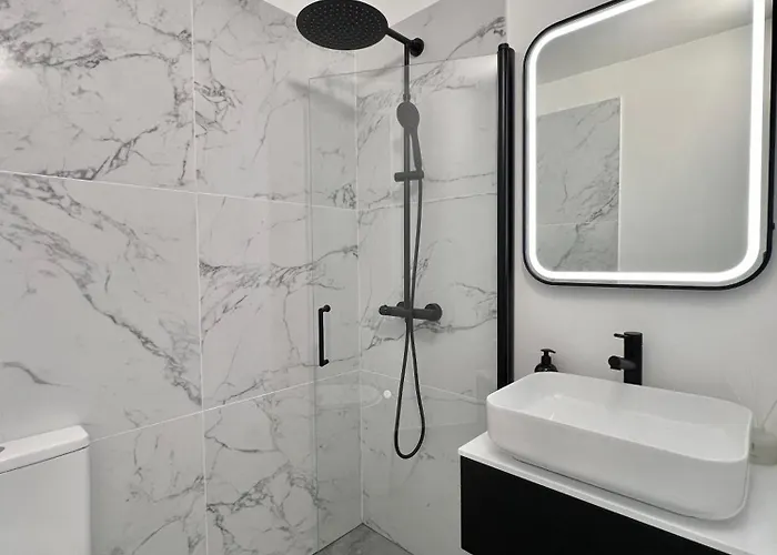 Trolltunga Vandrarhem *