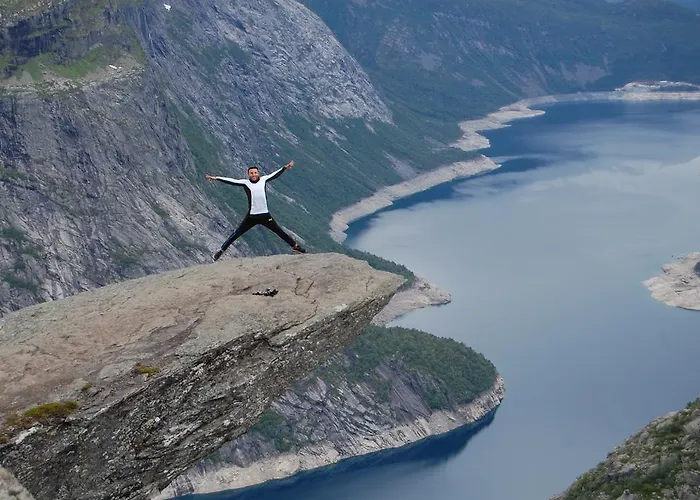 Trolltunga
