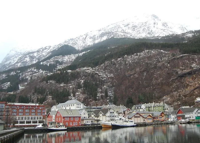 Vandrarhem Trolltunga Odda