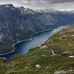 Trolltunga Vandrerhjem Odda